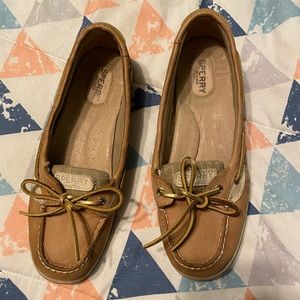 Sperry shoes size 9